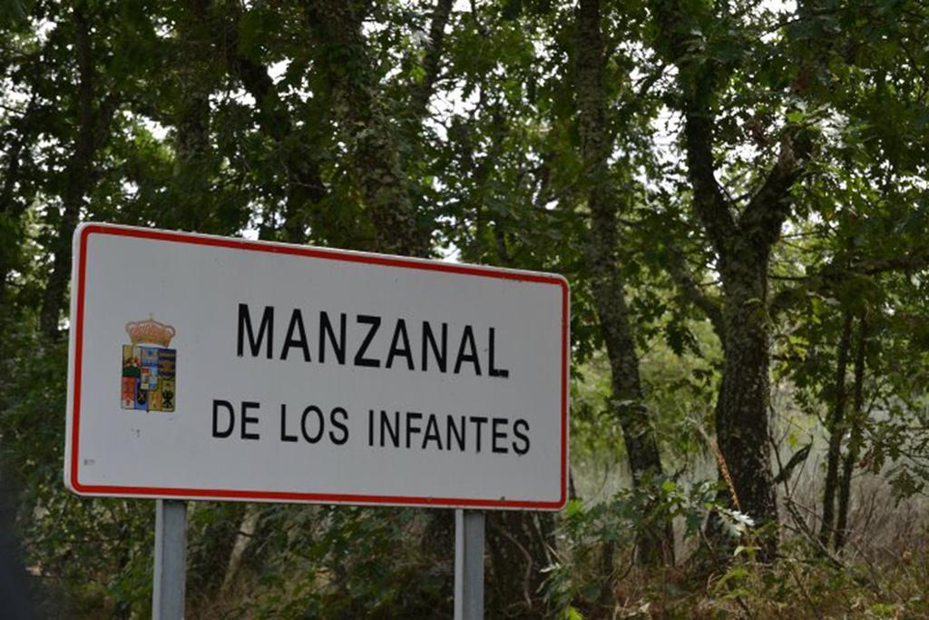 Cabanas Vallecino Manzanal de los Infantes Eksteriør billede